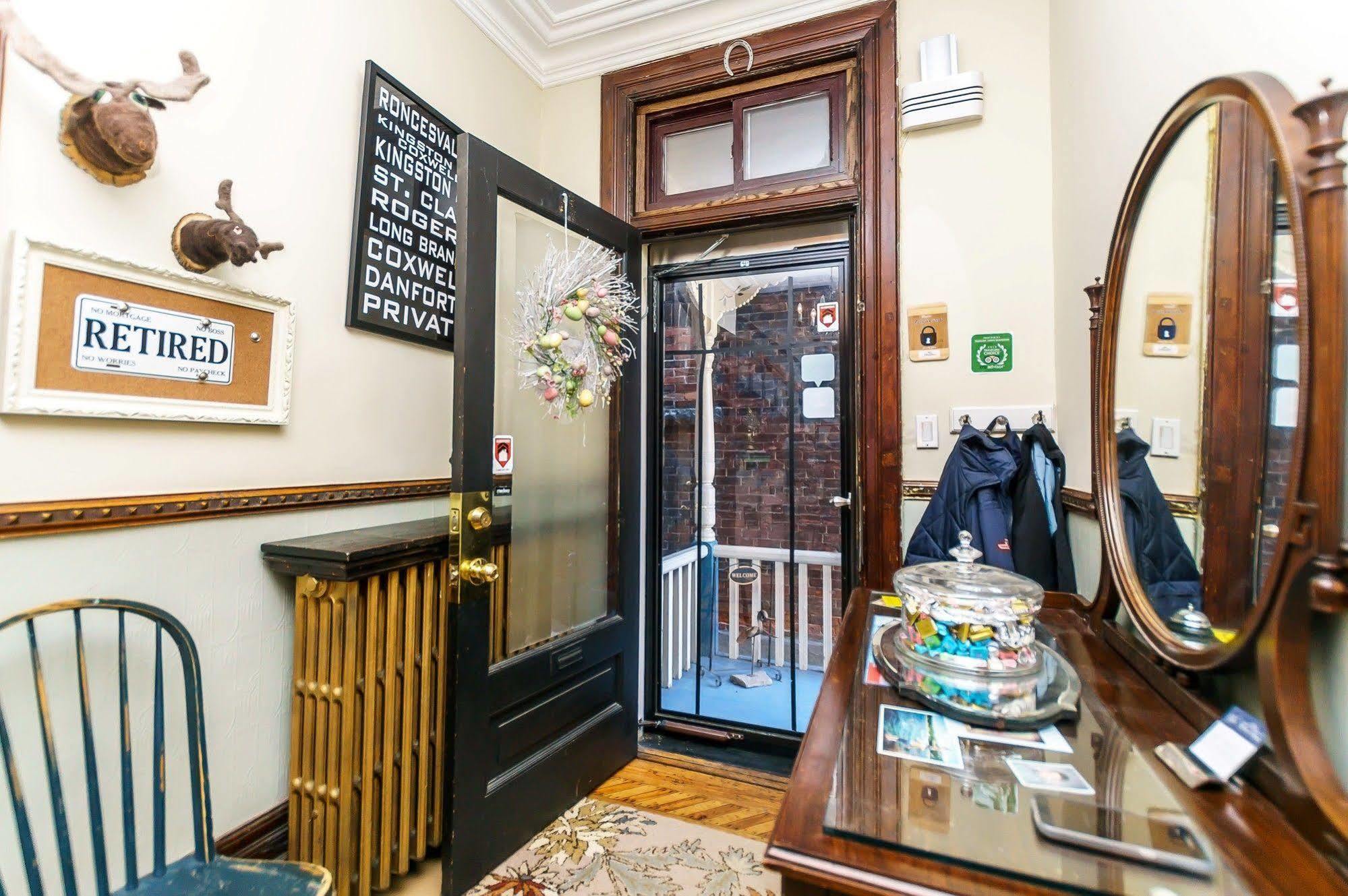 Elliott House Bed & Breakfast 토론토 외부 사진