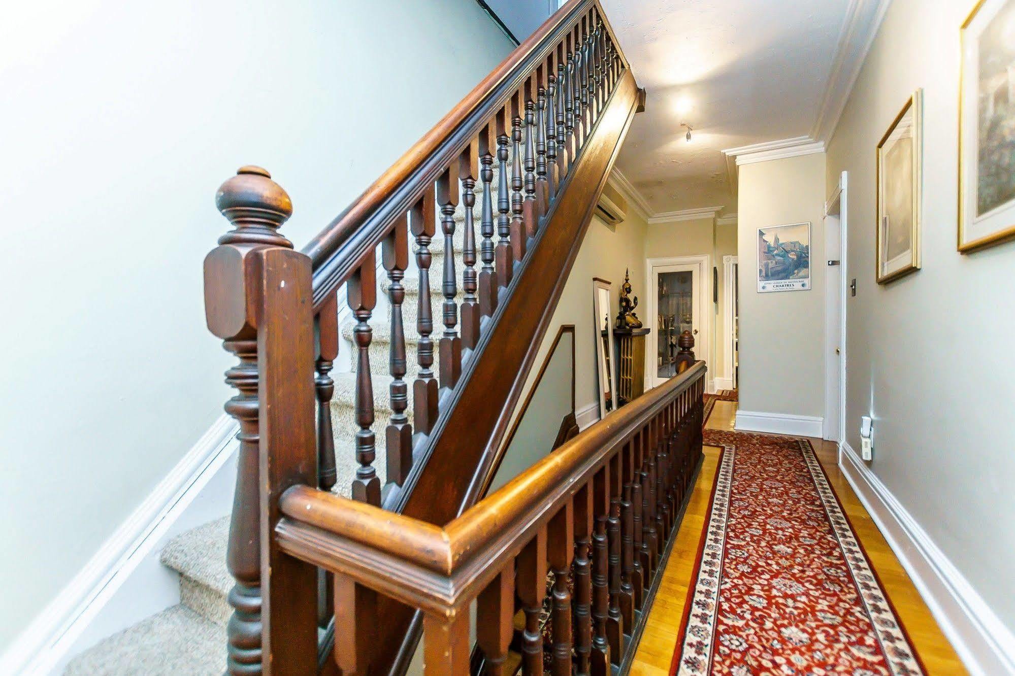 Elliott House Bed & Breakfast 토론토 외부 사진