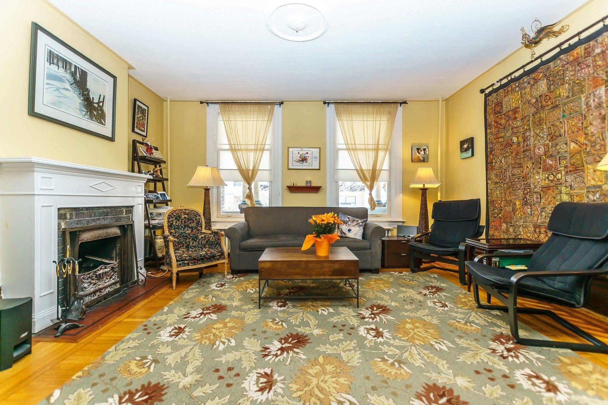 Elliott House Bed & Breakfast 토론토 외부 사진